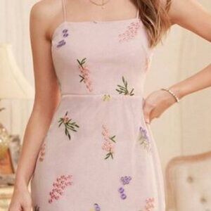 NWOT Light Pink Pastel-Embroidered Floral Cocktail Dress